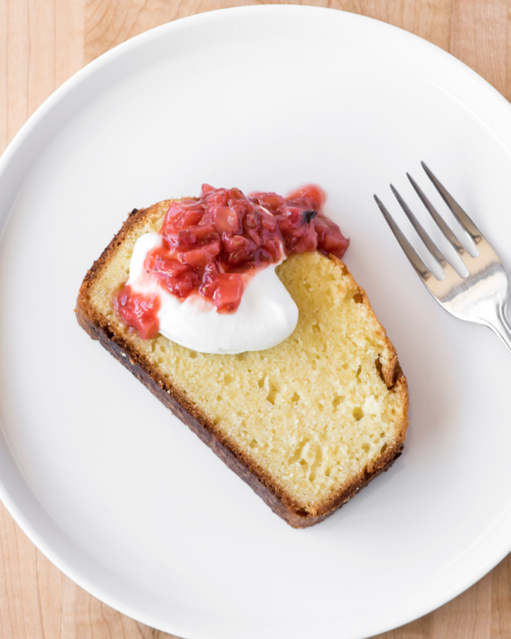 pound cake with roasted strawberry fennel compote