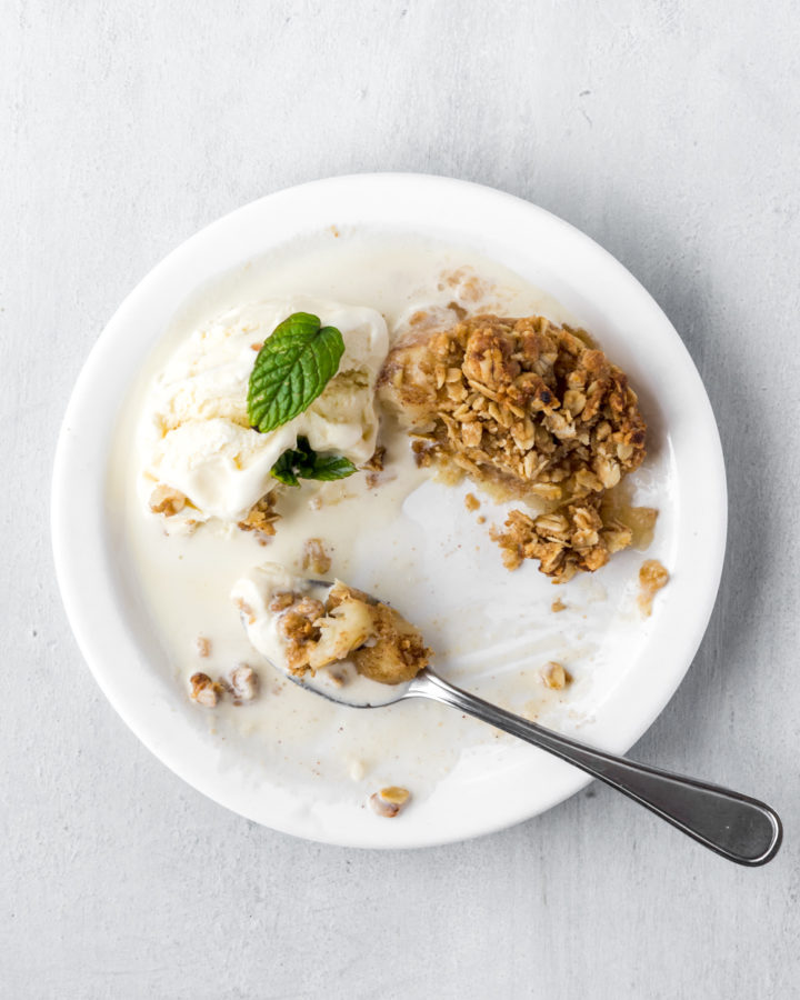 baked apple halves with oatmeal, brown sugar streusel topping