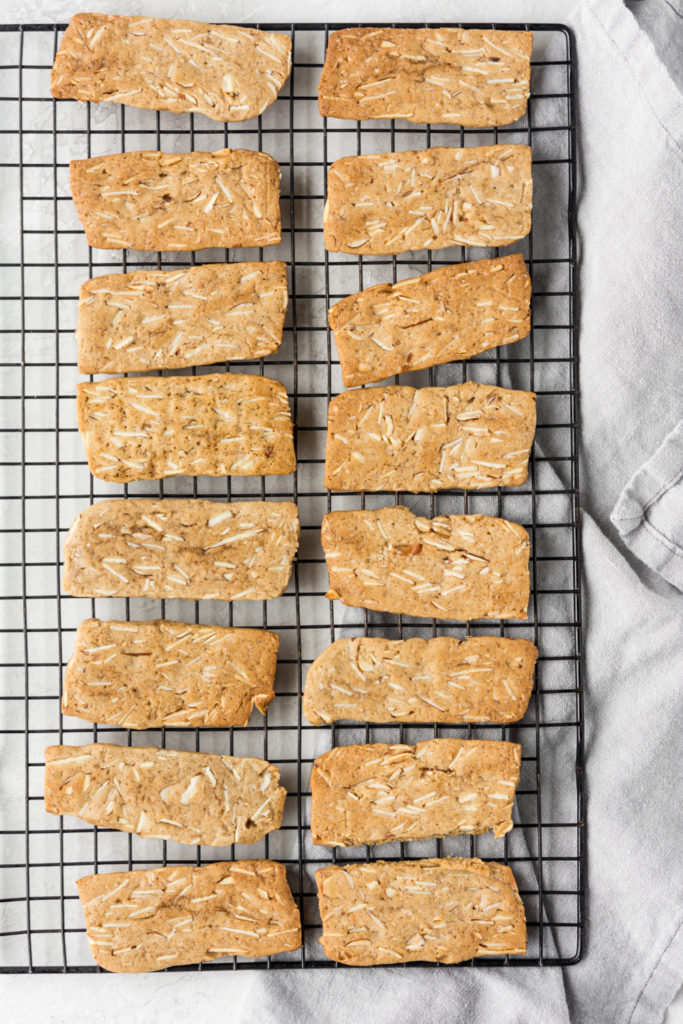 baked pains d'amande