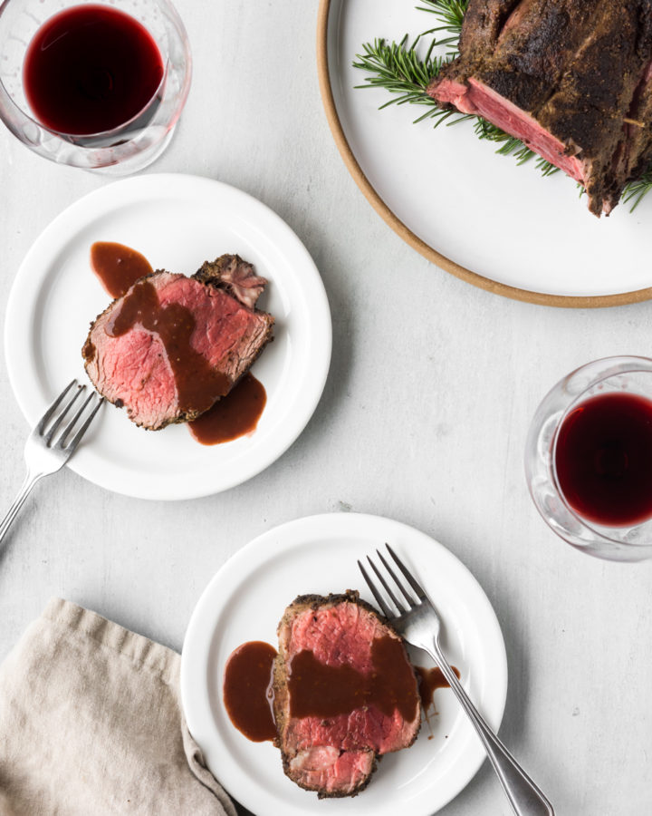 whole roasted beef tenderloin with red wine sauce-- withspice seasonal food blog