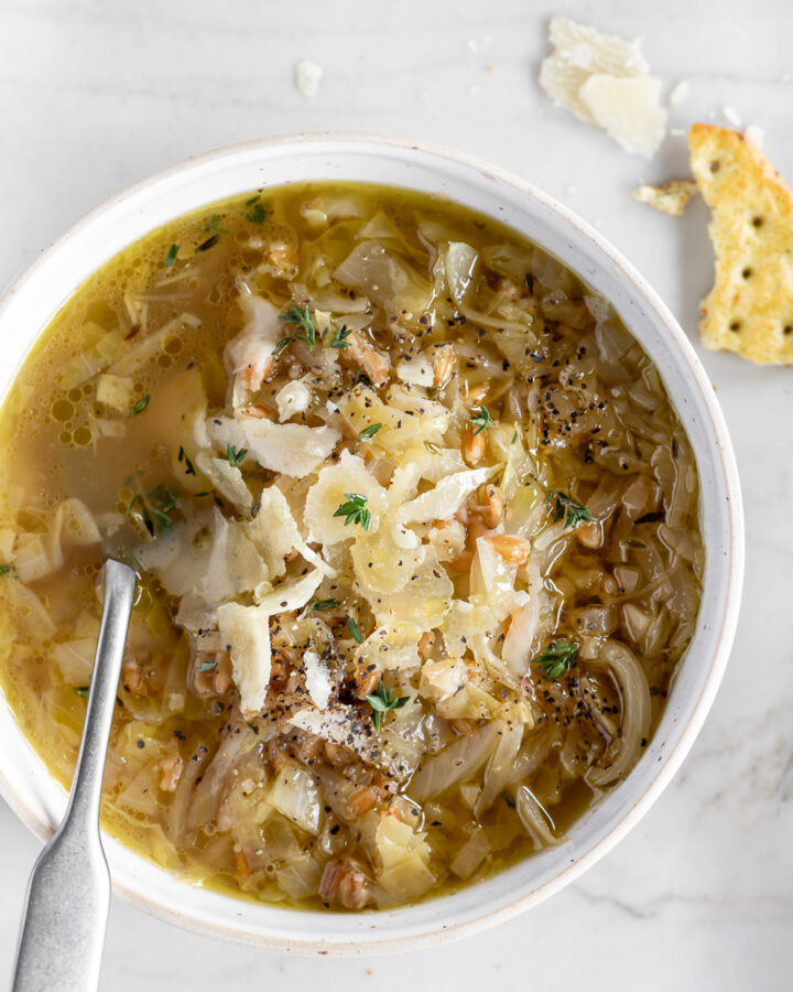 cabbage farro soup