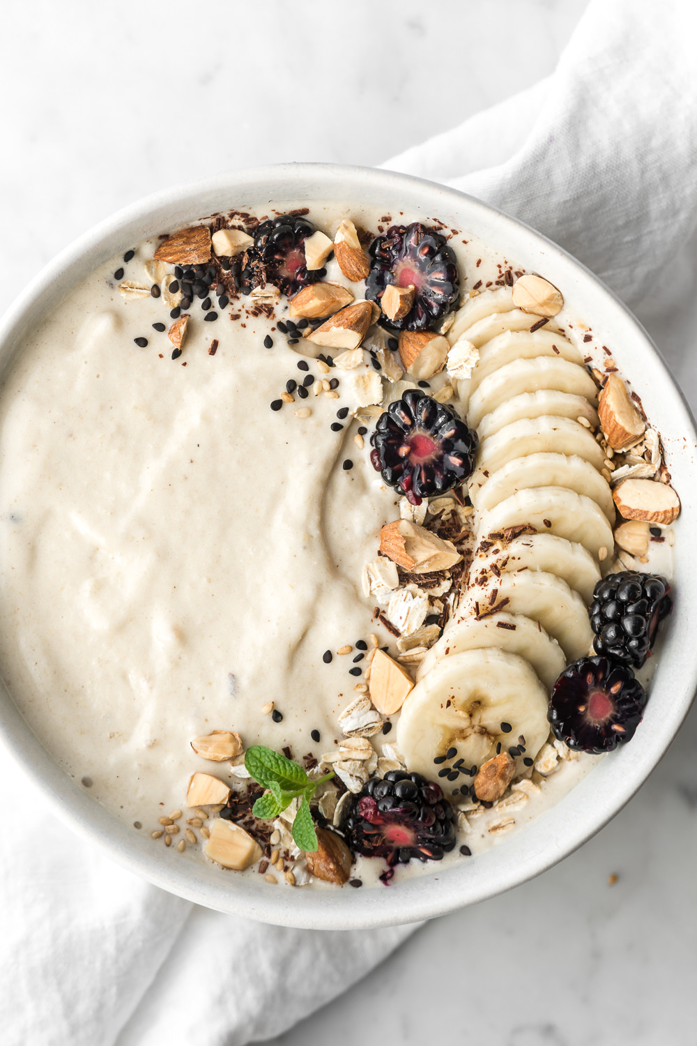 banana smoothie bowl thick and creamy
