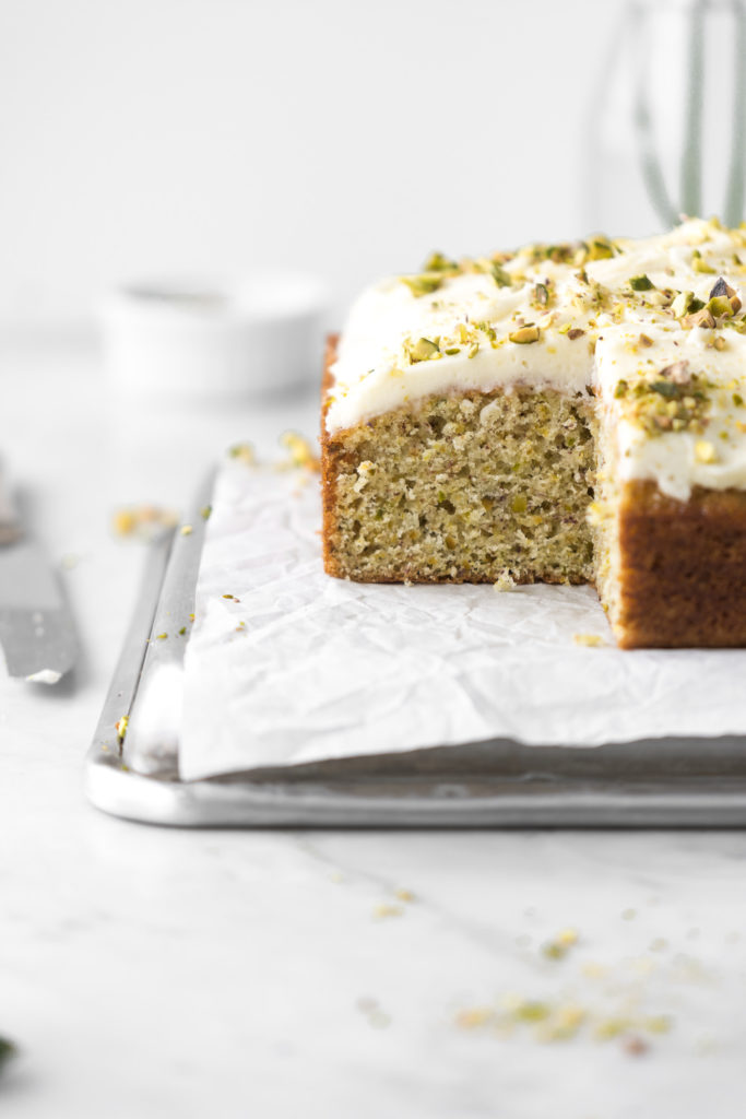 lemon pistachio cake with mascarpone frosting