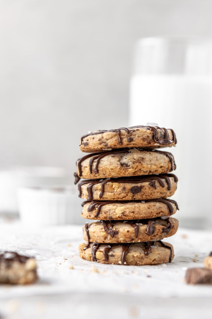 bittersweet chocolate and walnut shortbread cookies