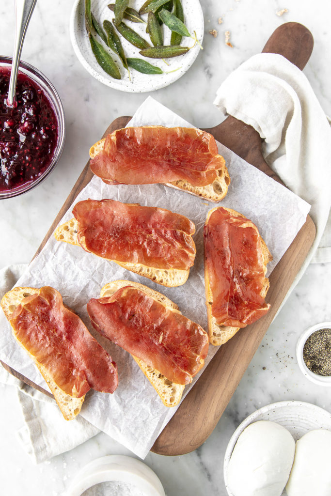 how to make burrata toast with crispy prosiutto and fried sage