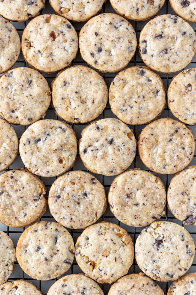 walnut shortbread cookies with bittersweet chocolate