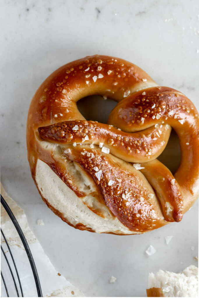 This Is The Secret To Amazing Homemade Pretzels - The Gourmet Insider