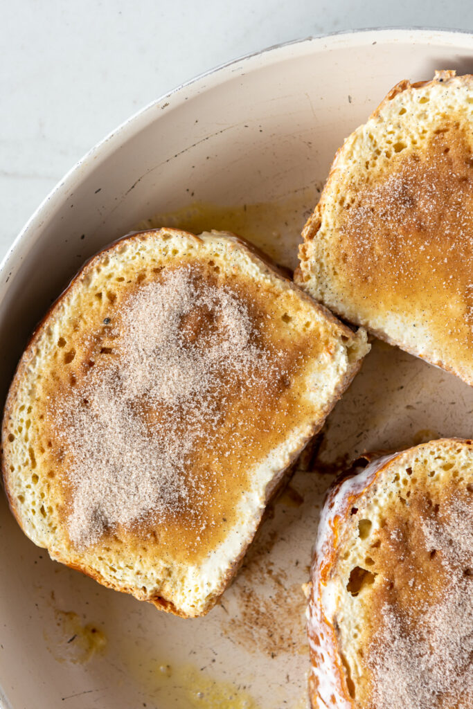 cinnamon sugar topping on brioche slices