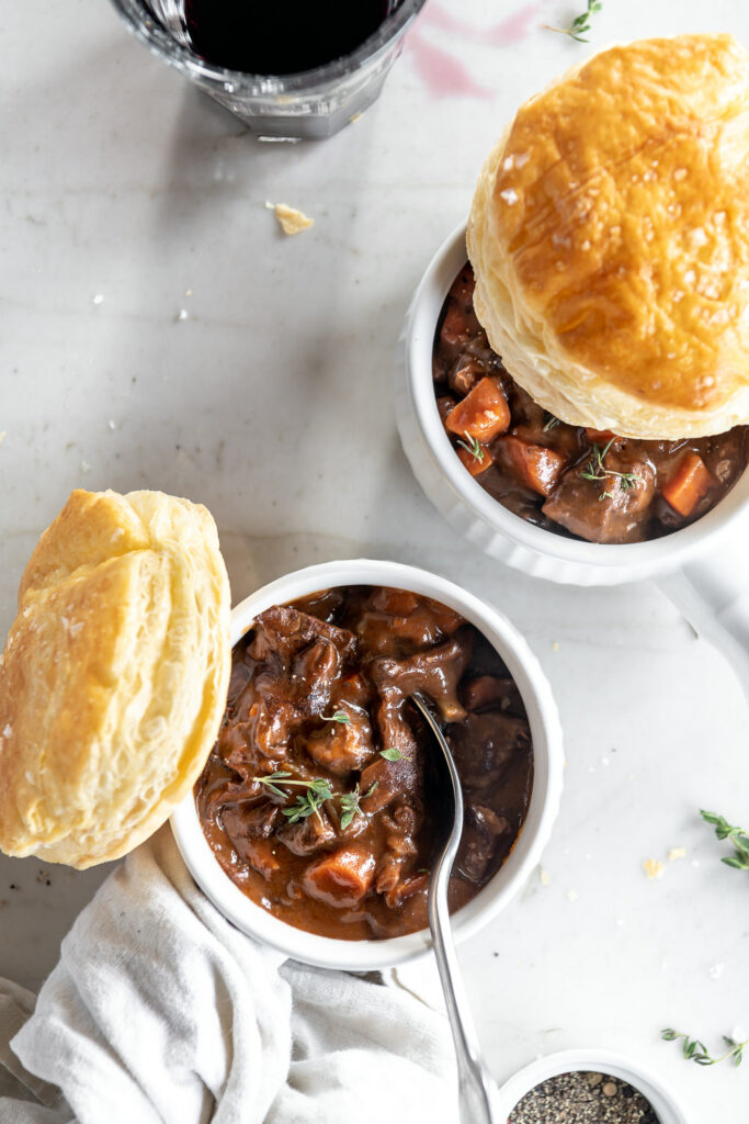 red wine braised beef and mushroom pie