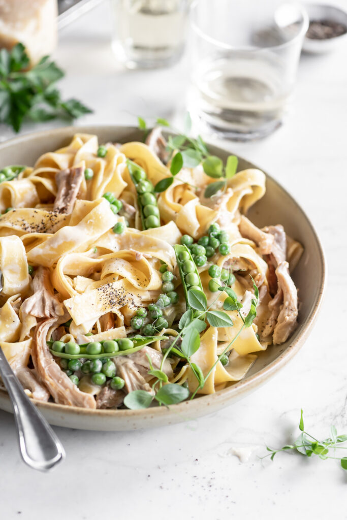 chicken pappardelle with parmesan cream sauce