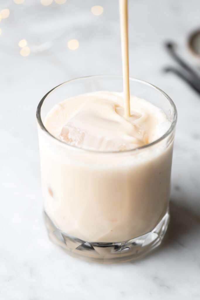 bourbon milk punch