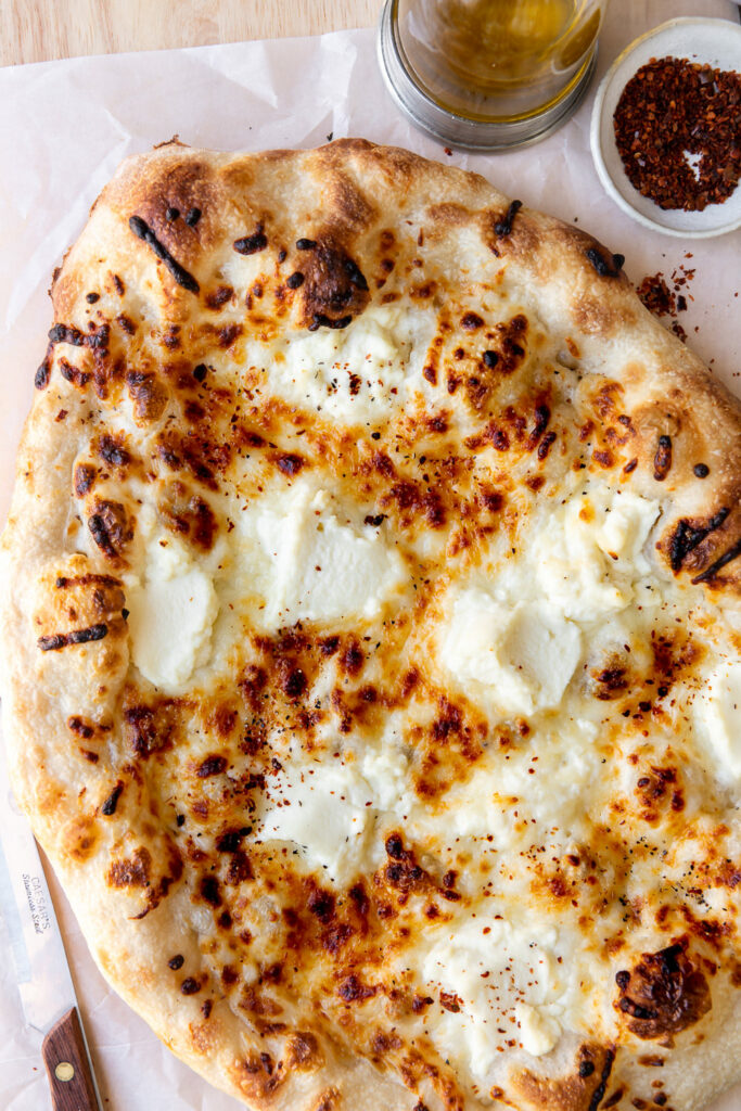 how to make white pizza with mozzarella, parmesan and ricotta