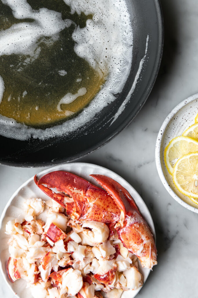 brown butter, fresh lobster meat, lemons