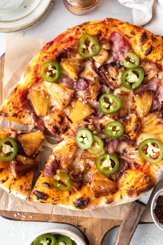 hawaiian pizza recipe with caramelized pineapple, prosciutto and bacon