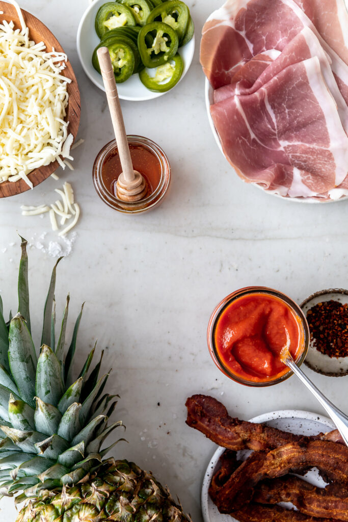 hawaiian pizza toppings and ingredients