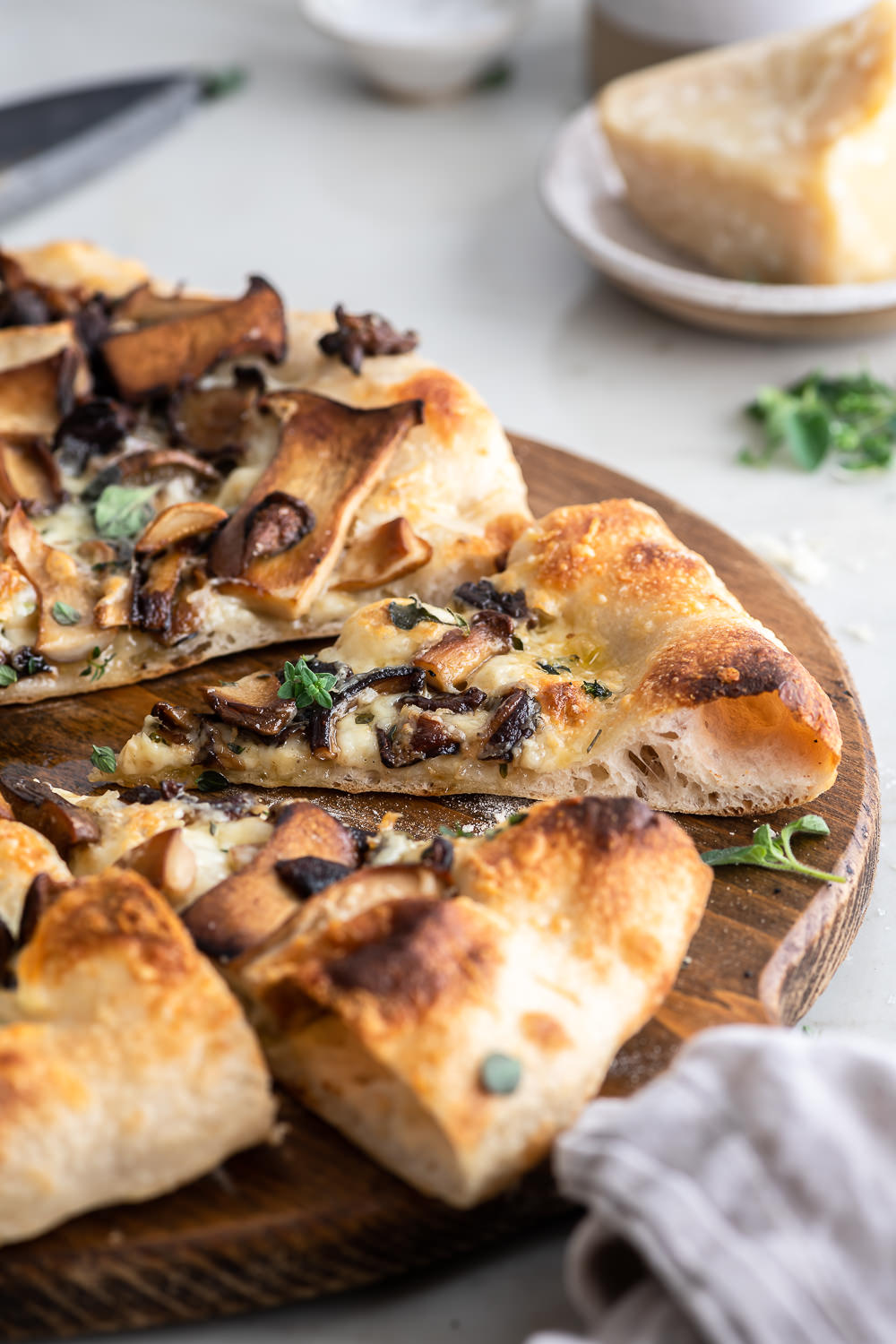 wild mushroom pizza | With Spice