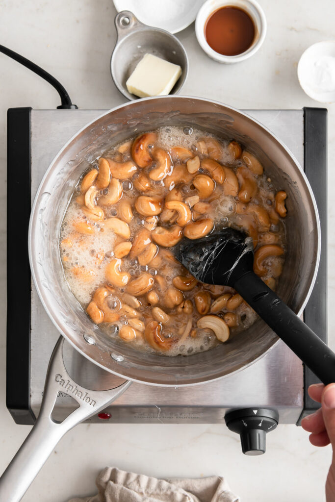 3_stirring cashews to prevent burning