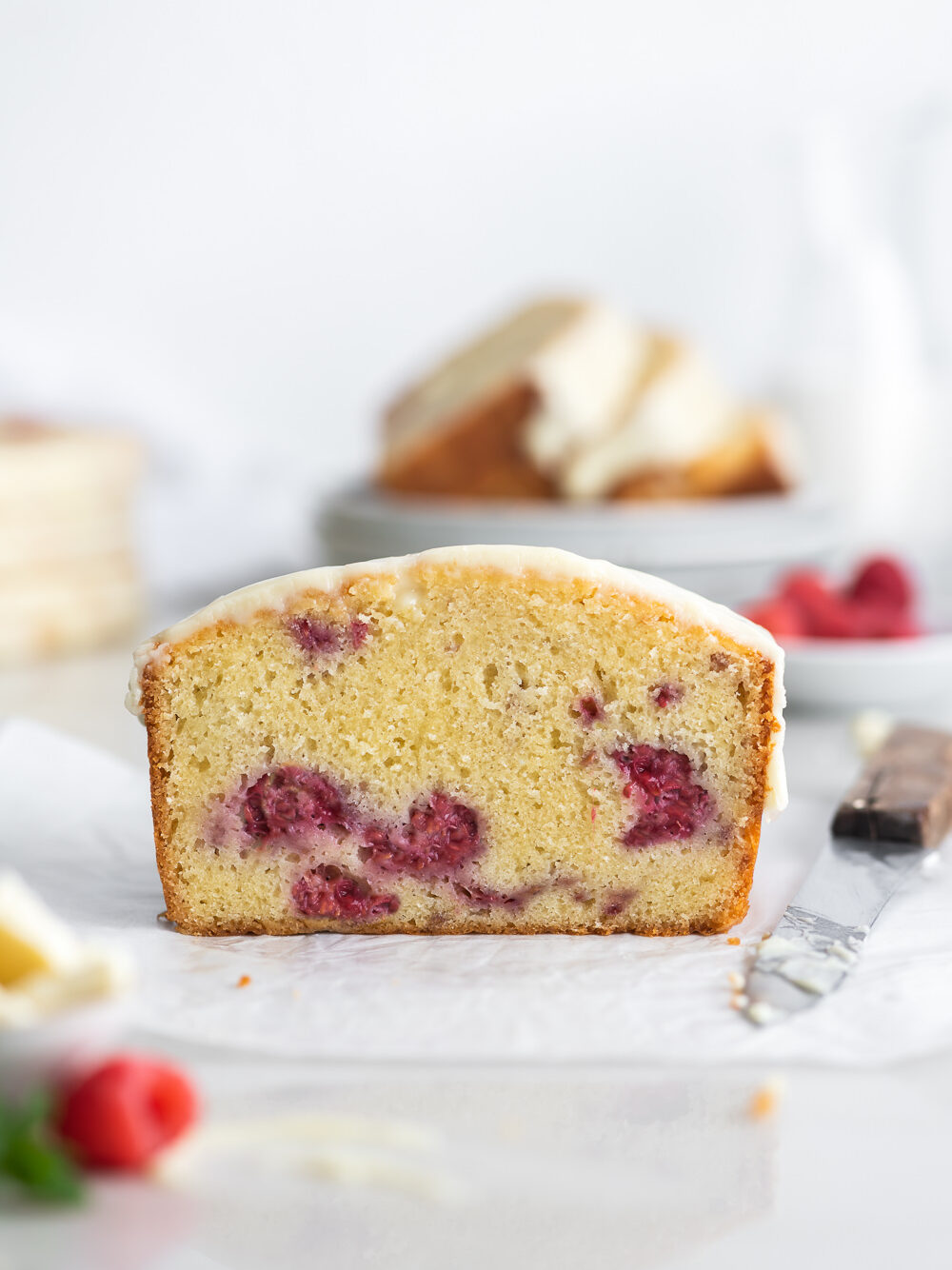 raspberry and white chocolate loaf cake