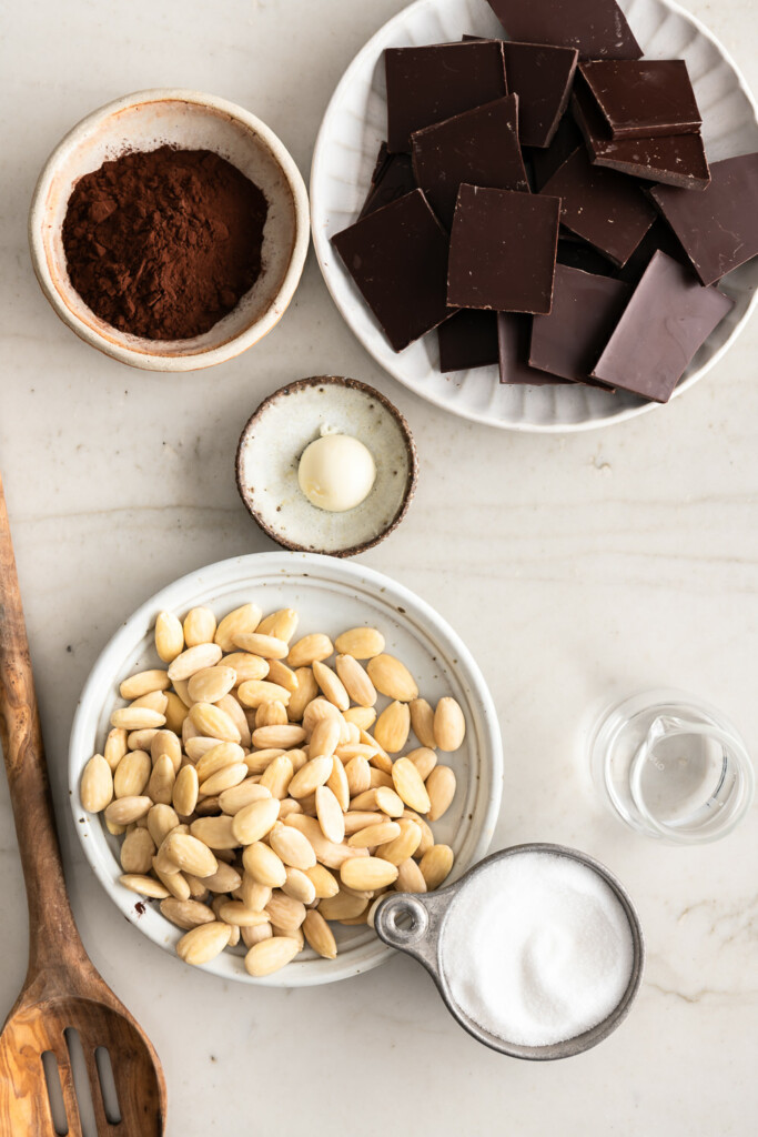 ingredients_almonds, dark chocolate, cocoa, sugar