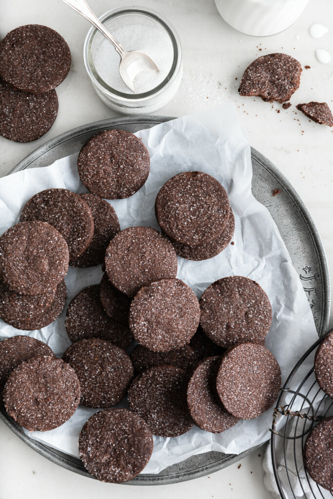 chocolate shortbread cookies