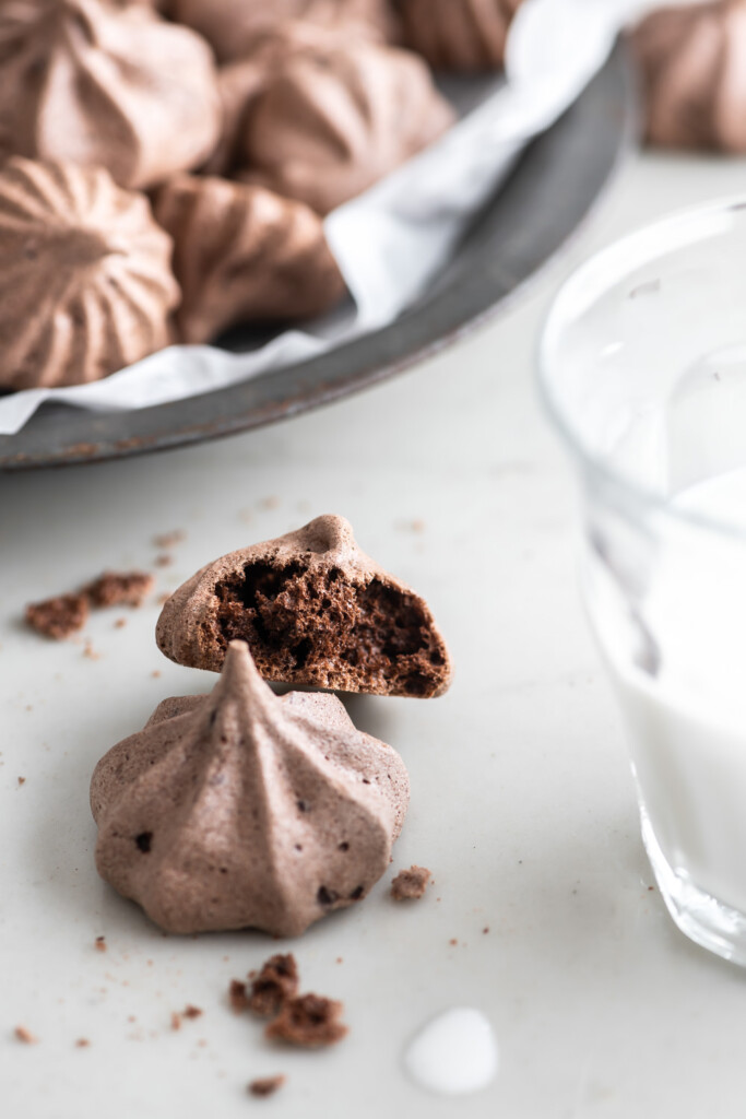 chocolate meringue cookie recipe