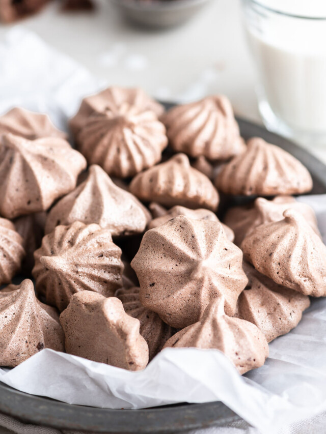 chocolate chip meringue cookies