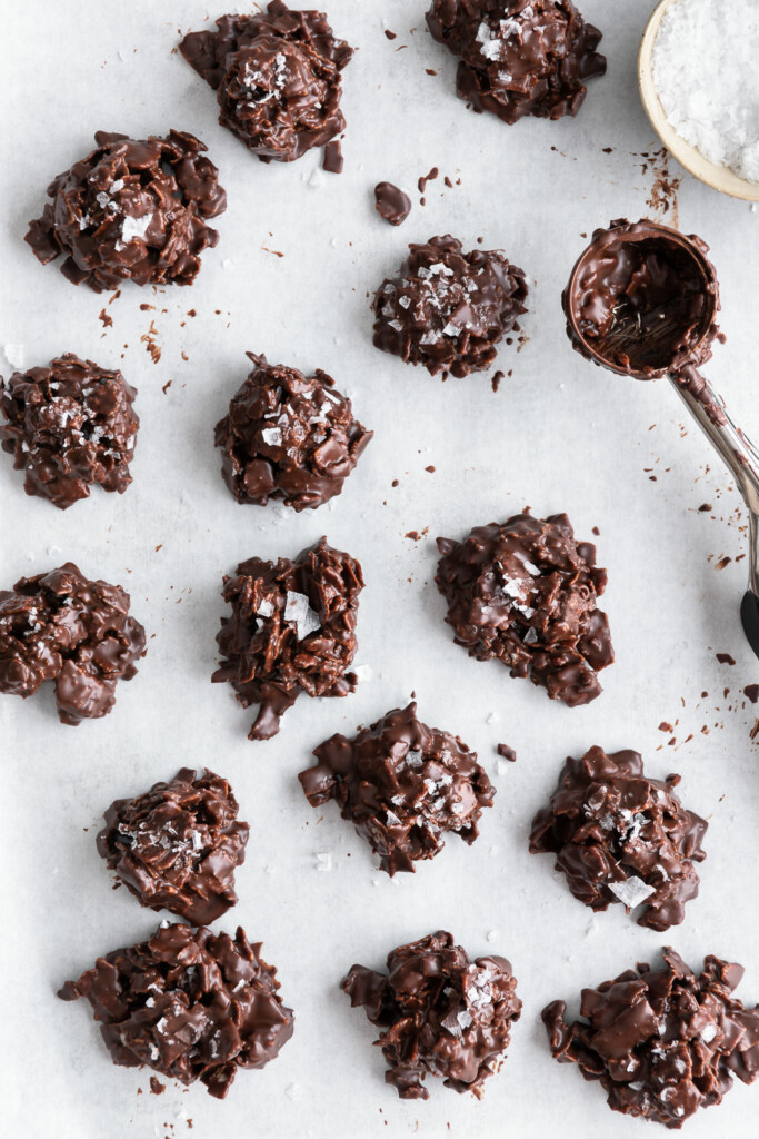 4_scoop clusters onto pan