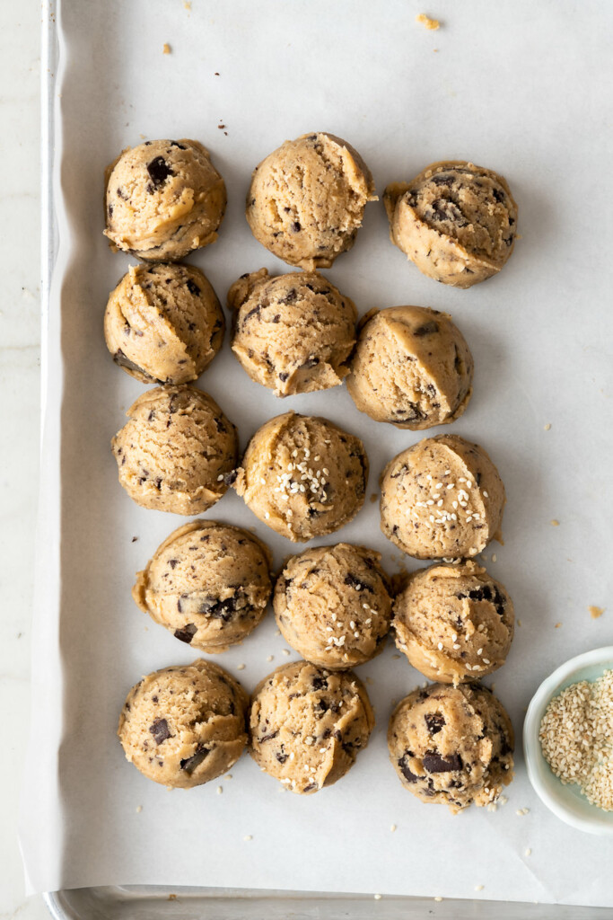 3_scoop cookie dough balls