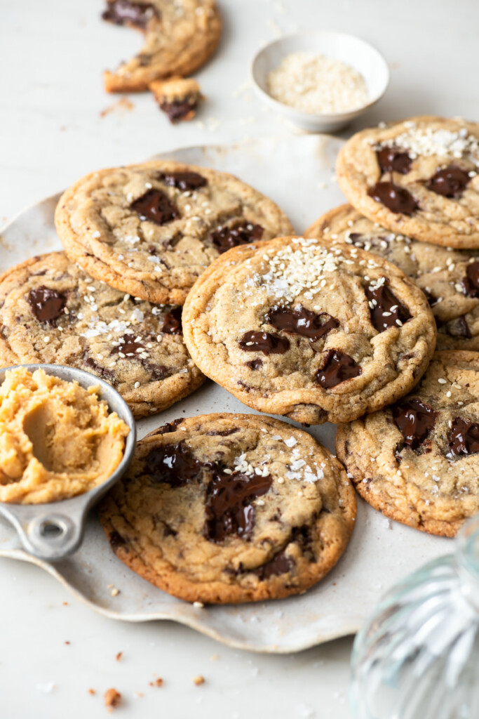 chocolate chip miso cookies