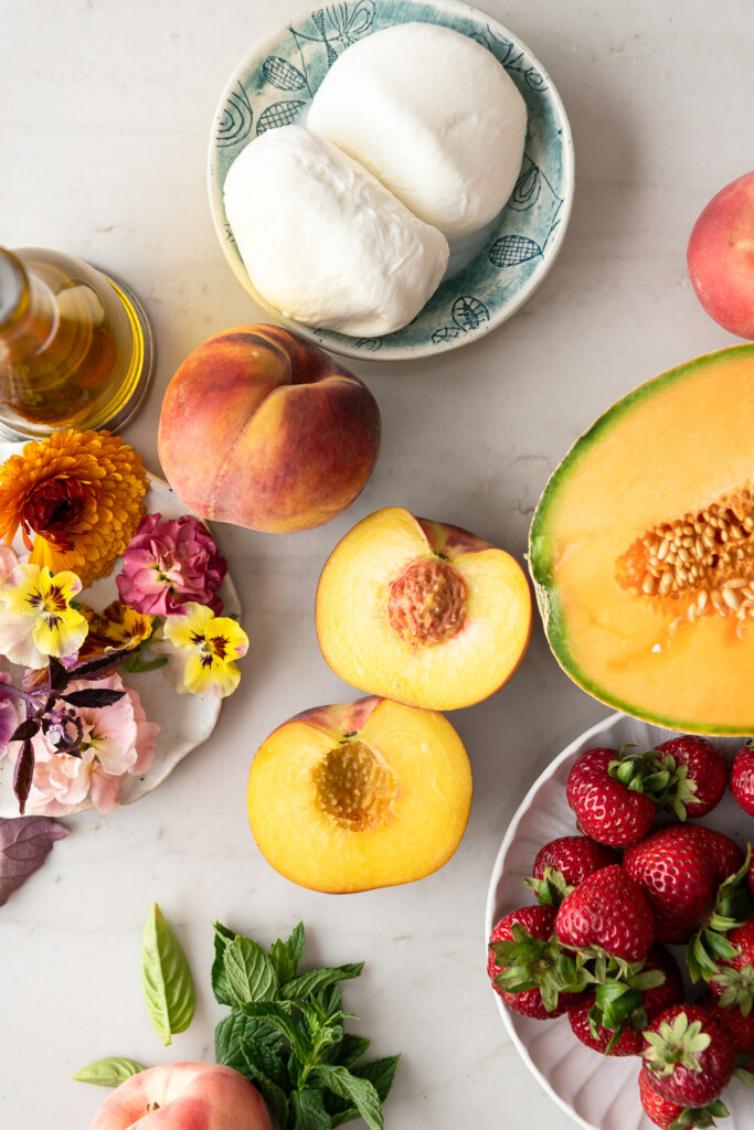 ingredients_peach burrata salad