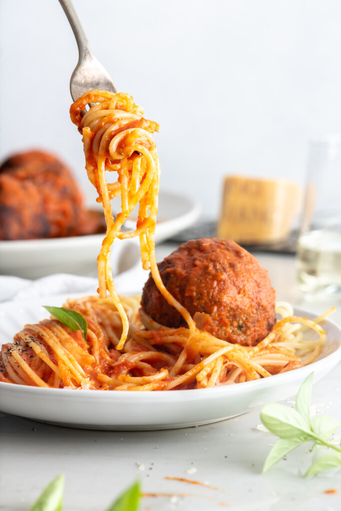 spaghetti and jumbo meatballs