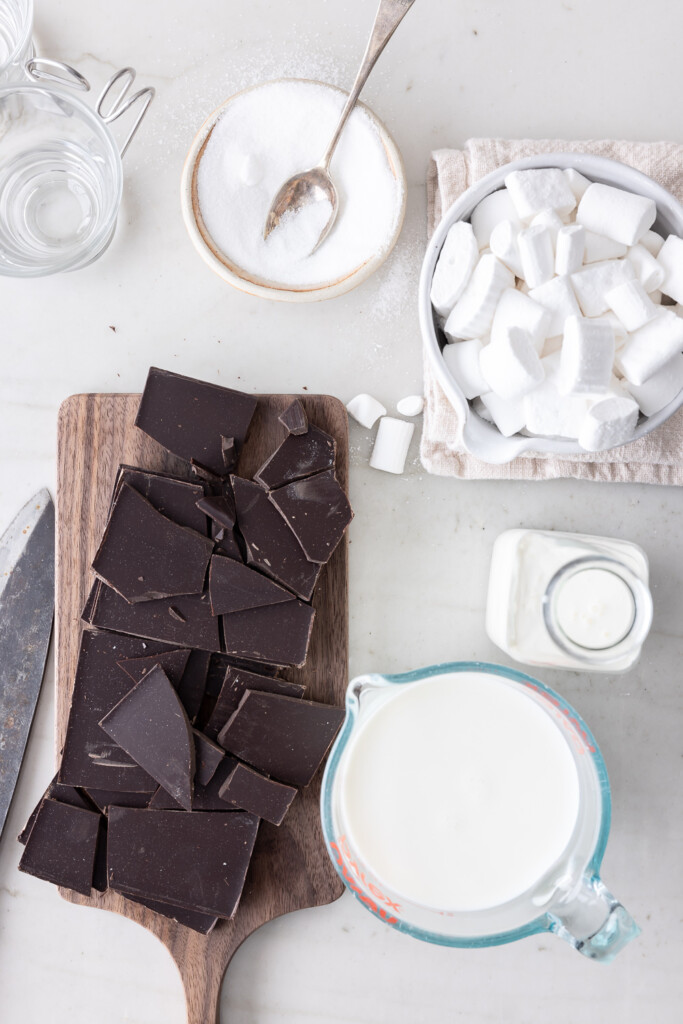 ingredients_chocolate, milk, cream, sugar, marshmallows