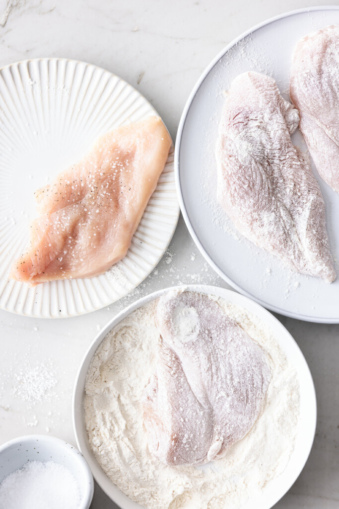 1_dredge chicken chicken breasts in flour