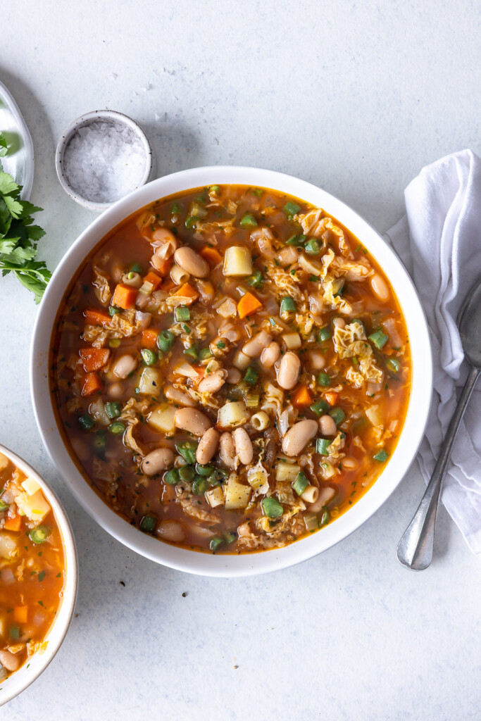 Classic Italian Minestrone (Vegetable Soup)