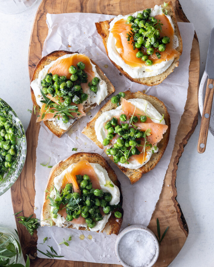 4_add pea salad on ricotta toast